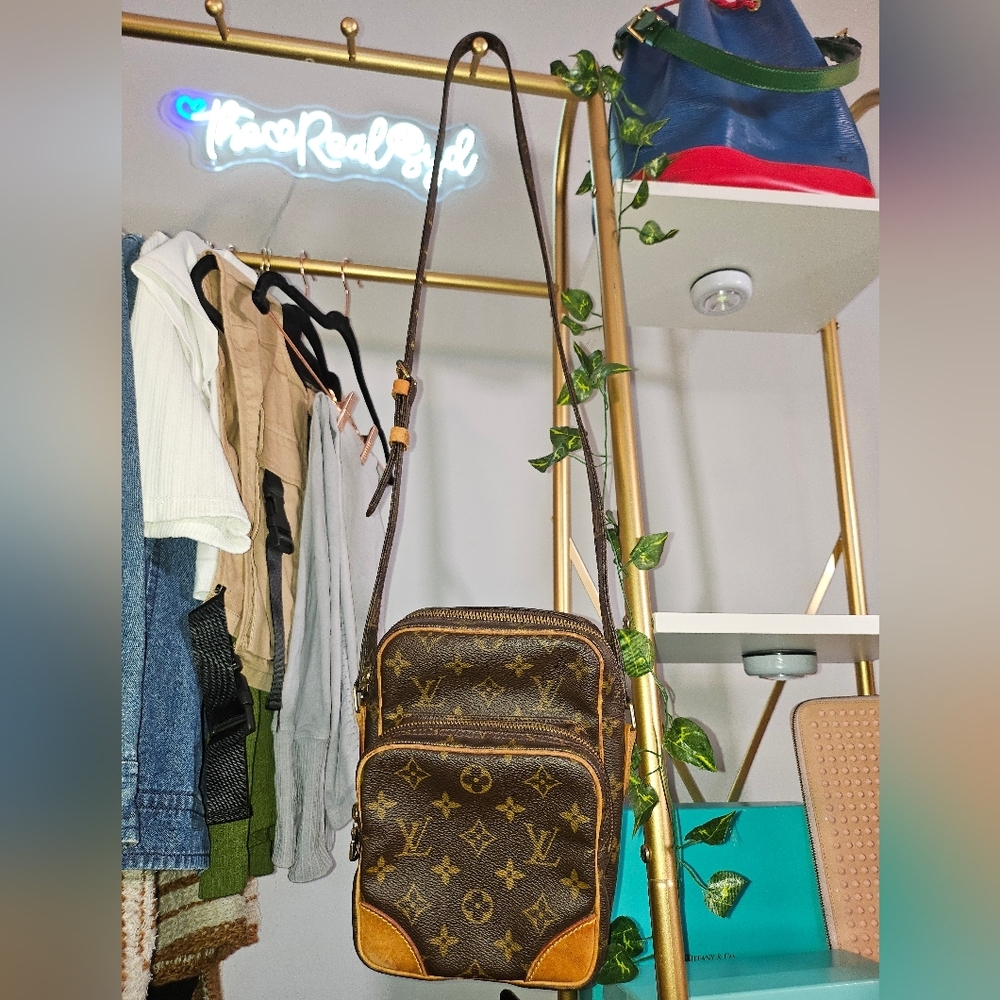 Louis Vuitton Amazon #TH1919 π€ - Picture 11 of 11